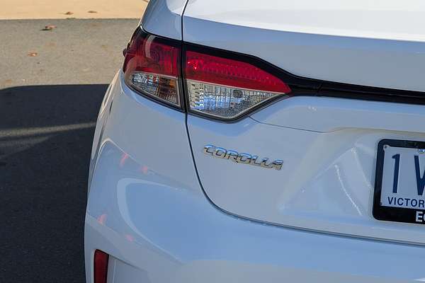 2021 Toyota Corolla Sedan Hybrid Corolla Sedan Hybrid Ascent Sport 1.8L Auto CVT ZWE211R