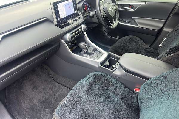 2019 Toyota RAV4 GXL MXAA52R