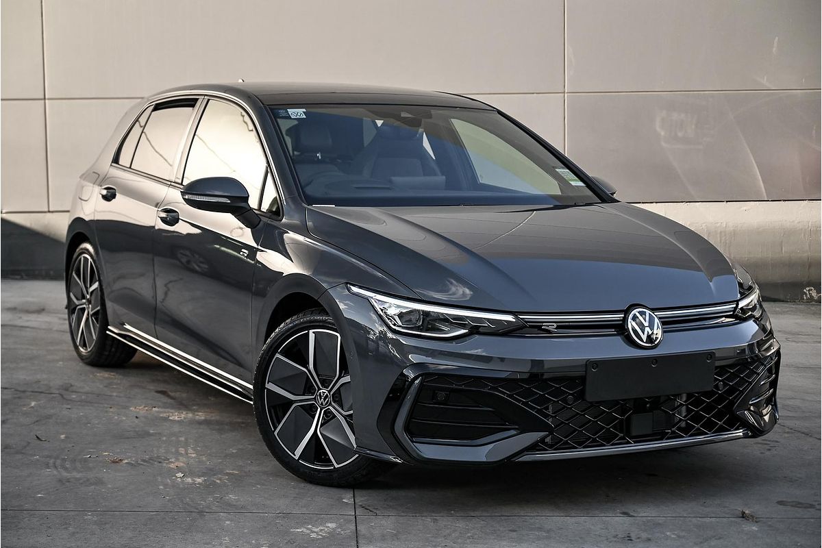 2025 Volkswagen Golf 110TSI R-Line 8.5