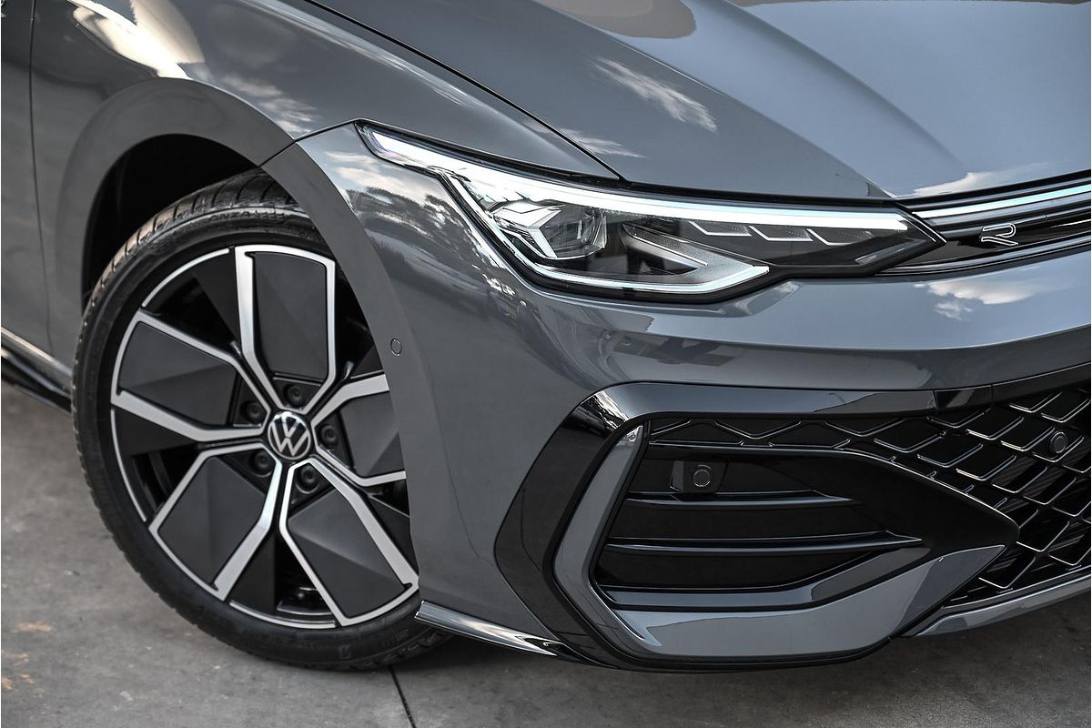2025 Volkswagen Golf 110TSI R-Line 8.5
