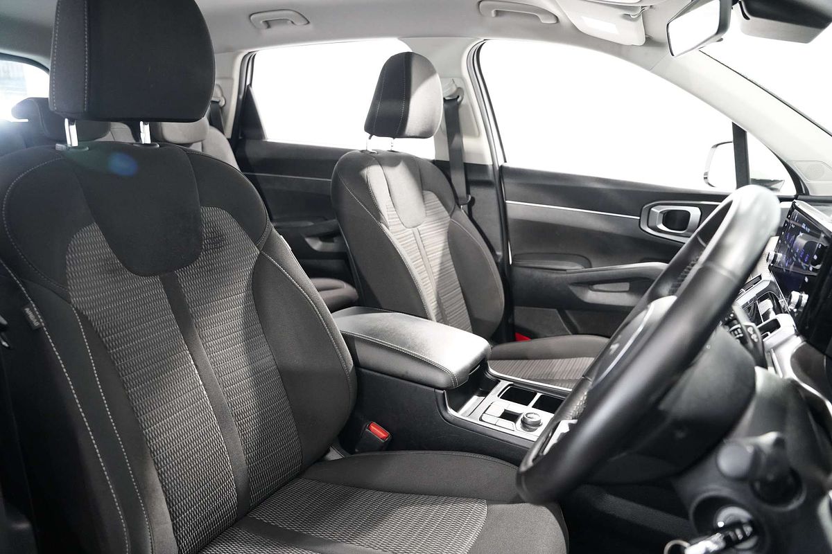 2022 Kia Sorento Sport MQ4
