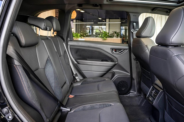 2025 Subaru Forester Touring S6