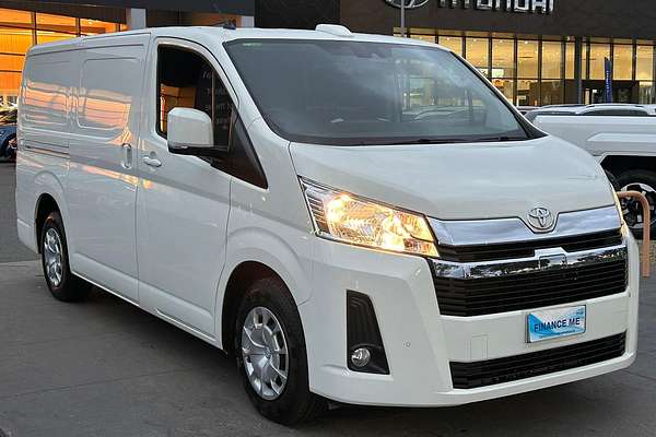 2024 Toyota Hiace GDH300R LWB