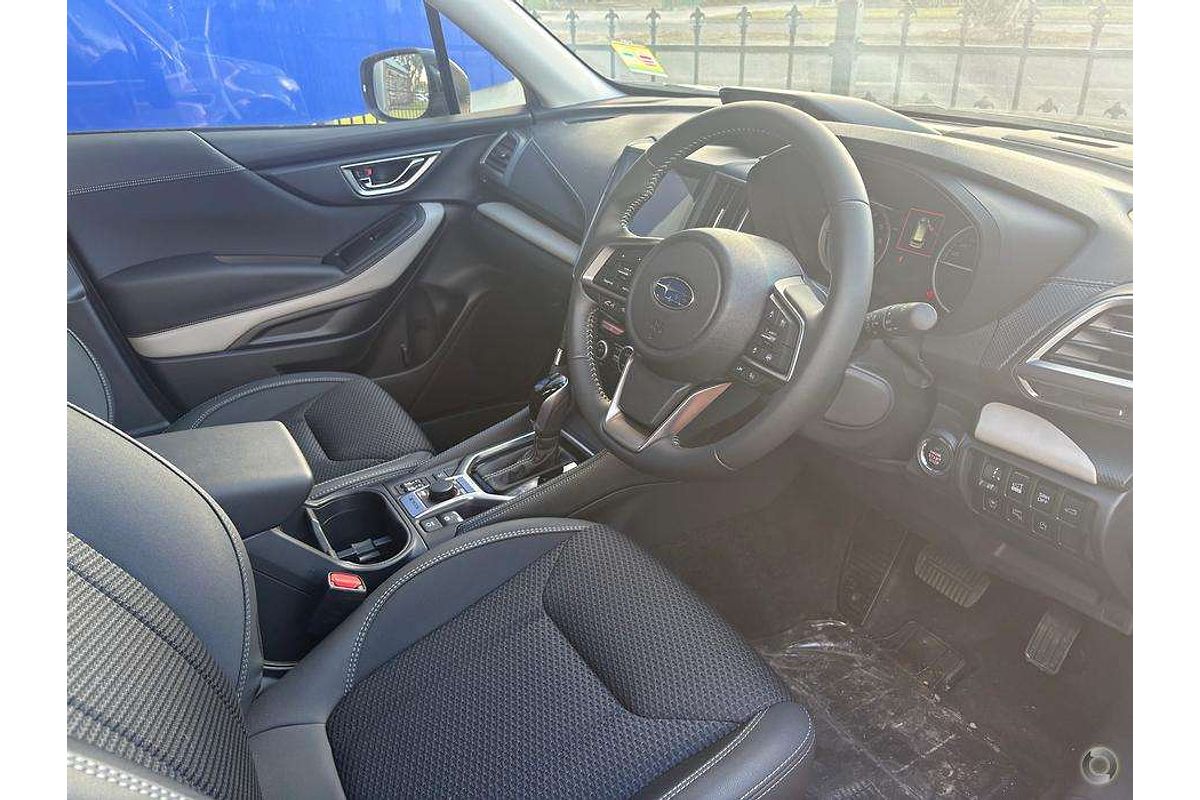2024 Subaru Forester 2.5i Premium S5