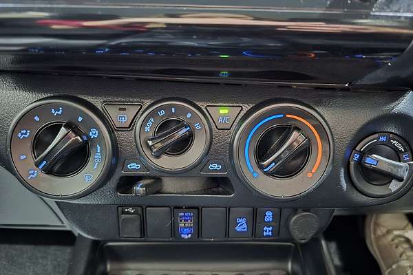 2021 Toyota Hilux Hilux 4x4 SR 2.8L T Diesel Automatic Double Cab GUN126R 4X4
