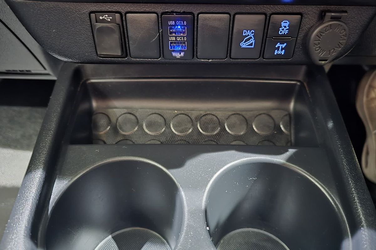2021 Toyota Hilux Hilux 4x4 SR 2.8L T Diesel Automatic Double Cab GUN126R 4X4