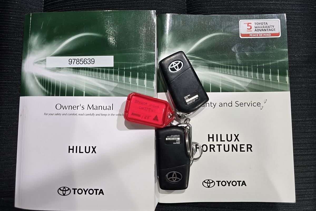 2021 Toyota Hilux Hilux 4x4 SR 2.8L T Diesel Automatic Double Cab GUN126R 4X4