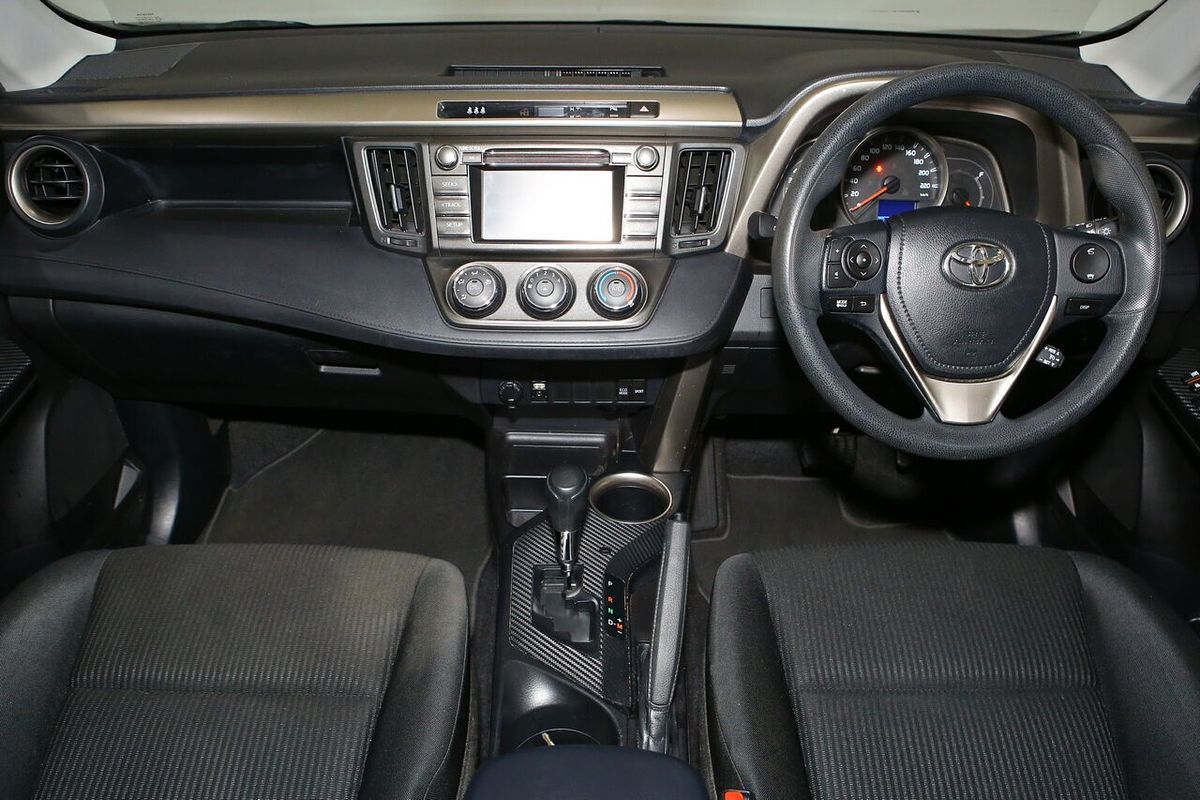 2015 Toyota RAV4 GX ZSA42R