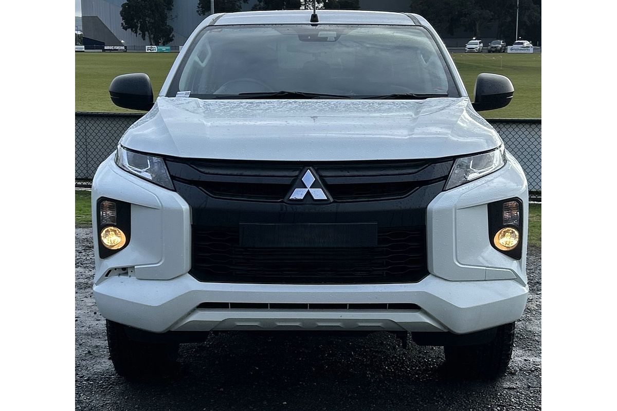 2022 Mitsubishi Triton GLX+ MR 4X4