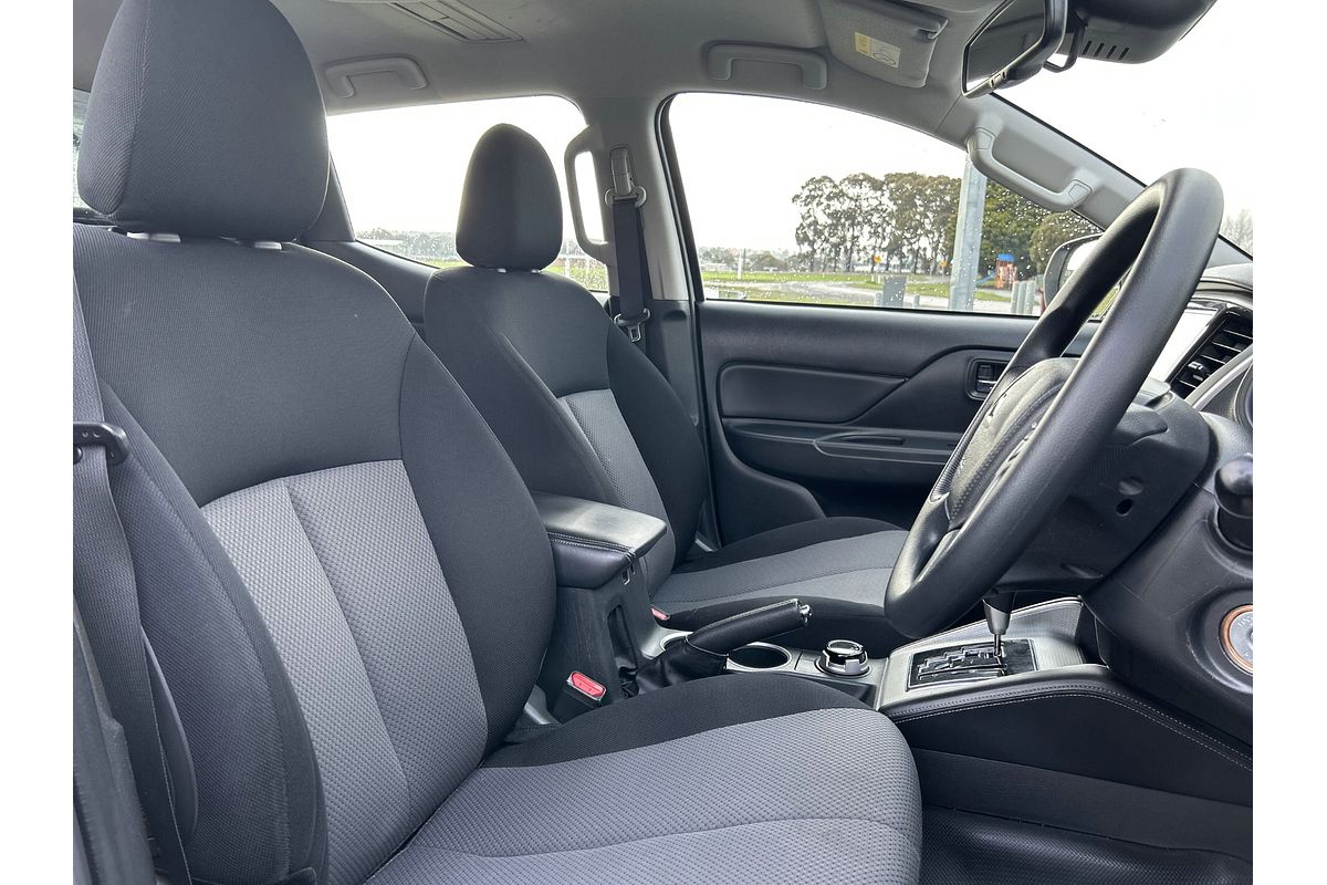 2022 Mitsubishi Triton GLX+ MR 4X4