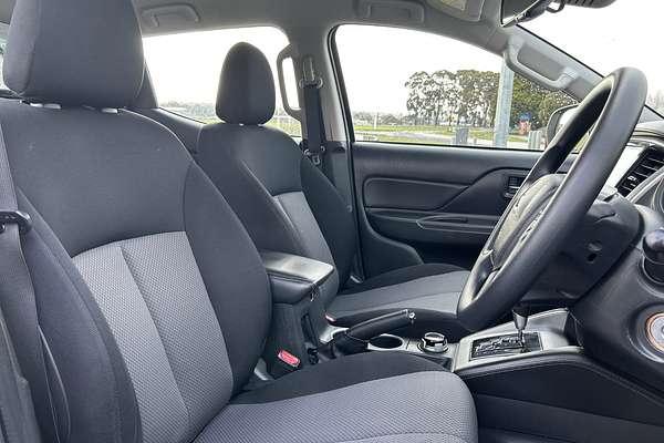 2022 Mitsubishi Triton GLX+ MR 4X4