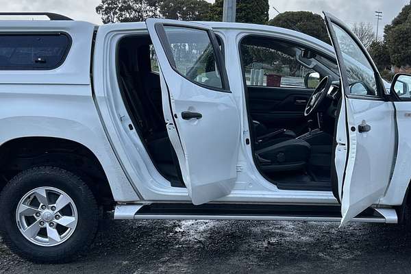 2022 Mitsubishi Triton GLX+ MR 4X4