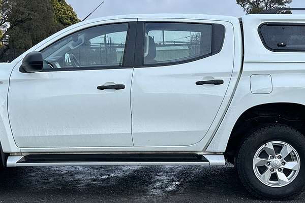 2022 Mitsubishi Triton GLX+ MR 4X4