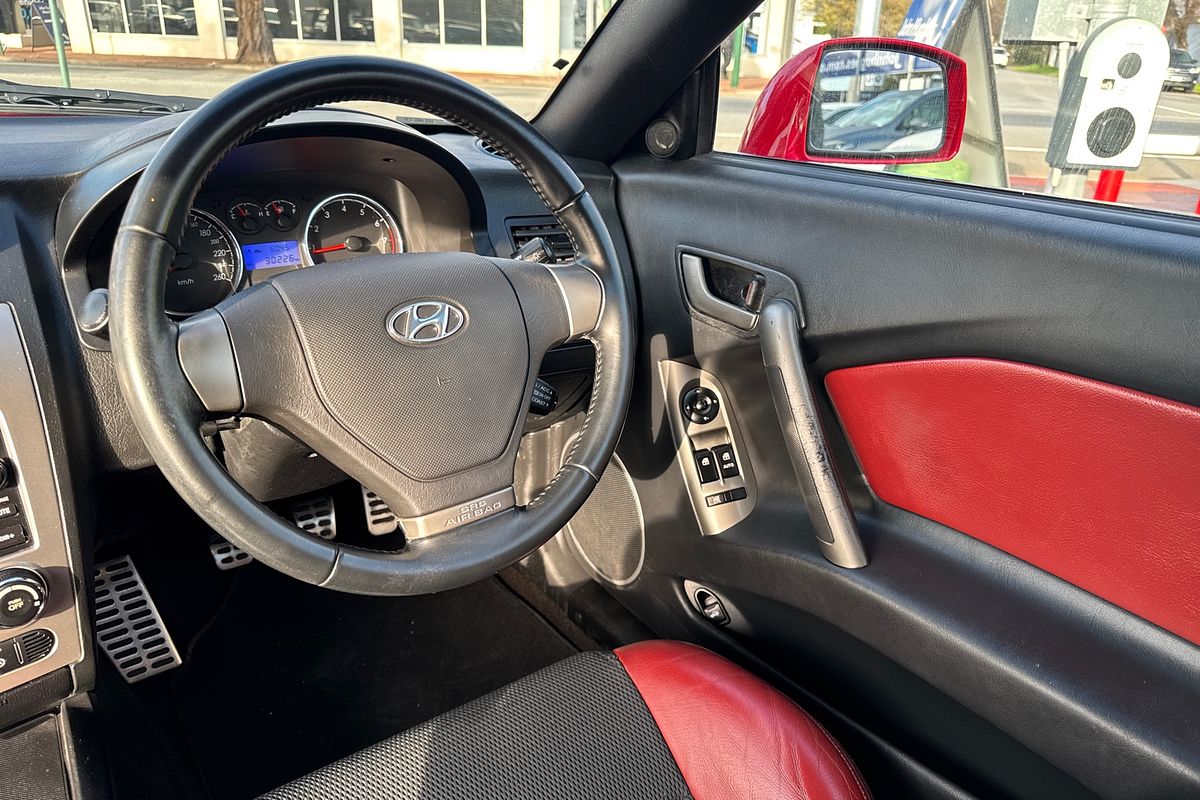 2007 Hyundai Tiburon V6 GK