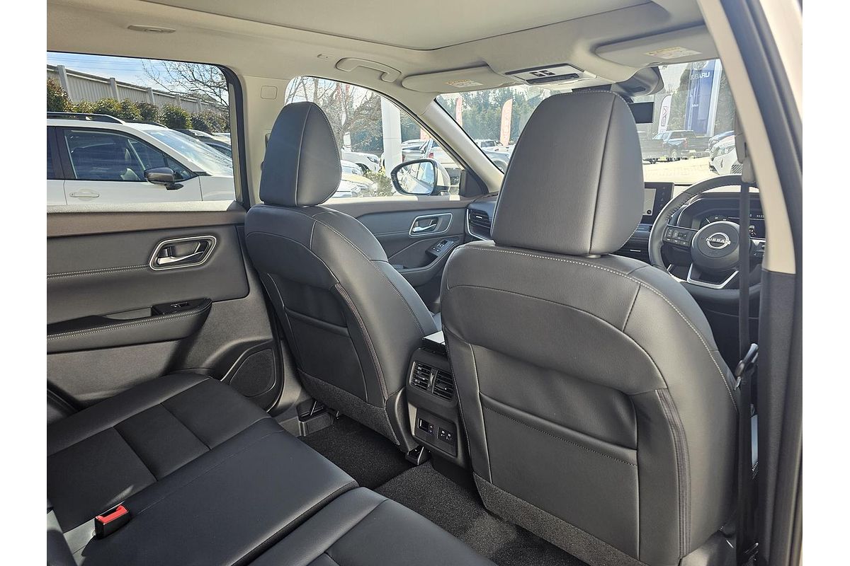 2025 Nissan X-TRAIL Ti e-POWER T33