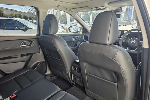 2025 Nissan X-TRAIL Ti e-POWER T33
