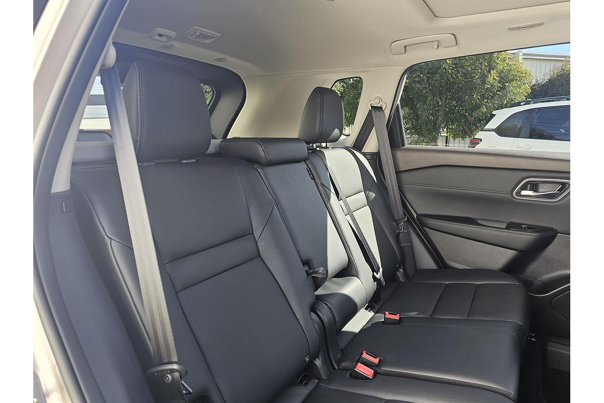 2025 Nissan X-TRAIL Ti e-POWER T33