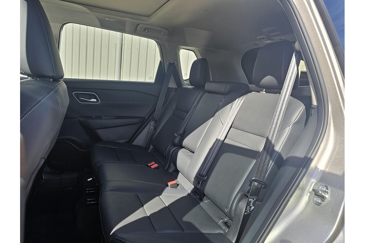 2025 Nissan X-TRAIL Ti e-POWER T33