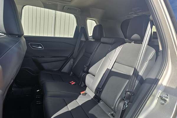2025 Nissan X-TRAIL Ti e-POWER T33