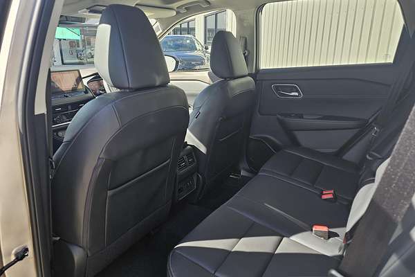 2025 Nissan X-TRAIL Ti e-POWER T33