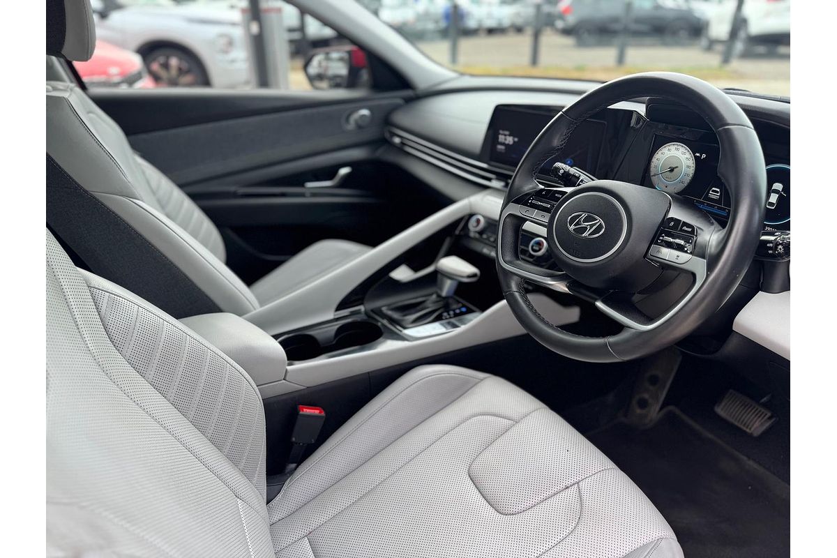 2021 Hyundai i30 Elite CN7.V1