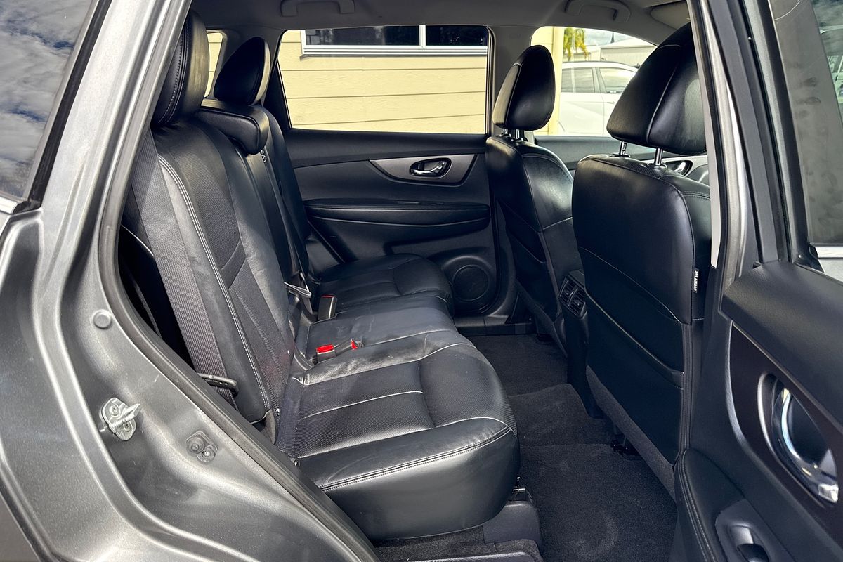 2015 Nissan X-TRAIL ST-L T32