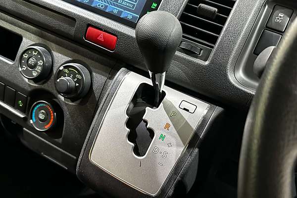2019 Toyota Hiace TRH200V