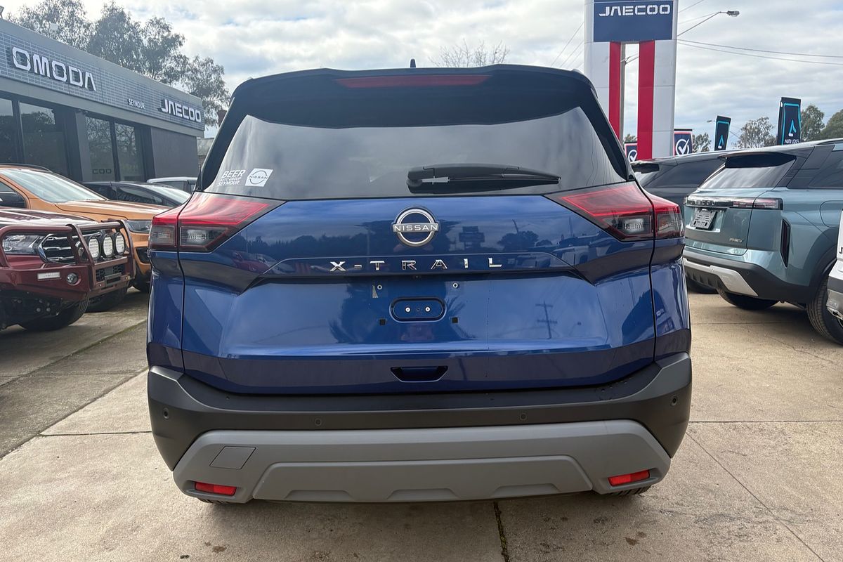 2024 Nissan X-TRAIL ST-L T33