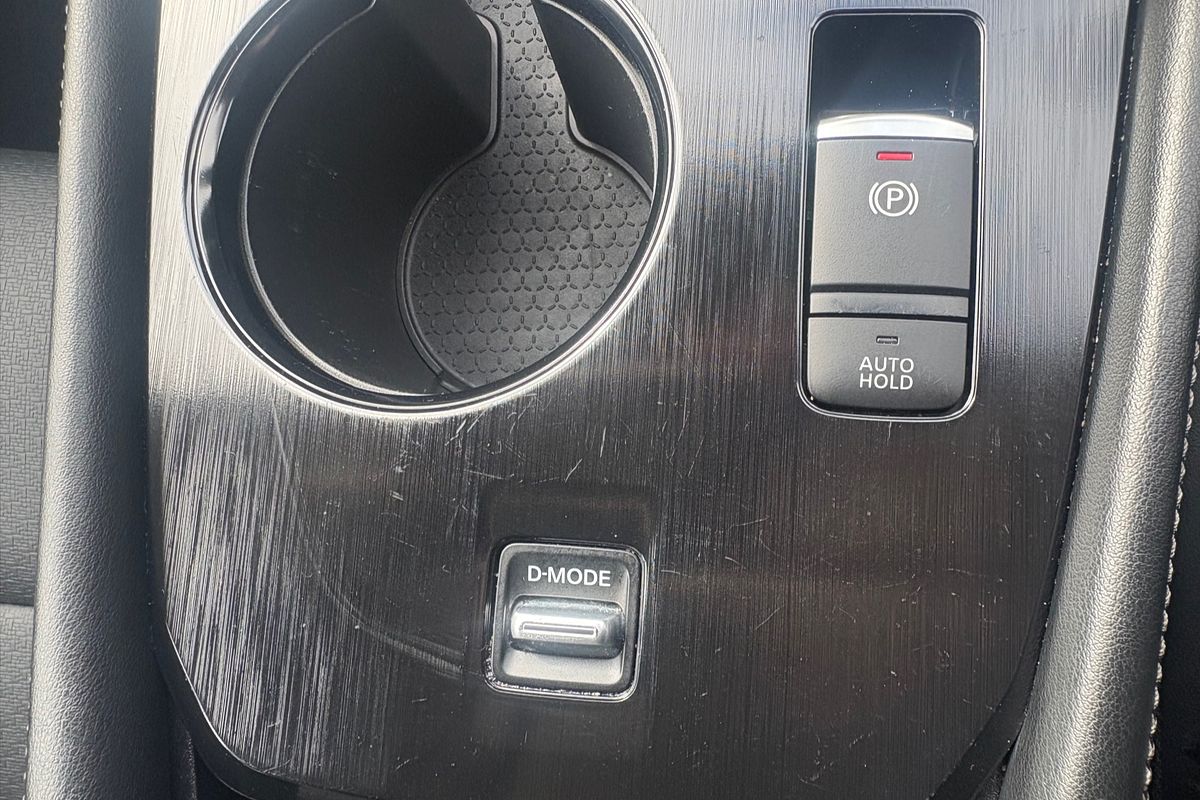 2024 Nissan X-TRAIL ST-L T33