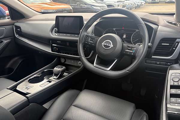 2024 Nissan X-TRAIL ST-L T33