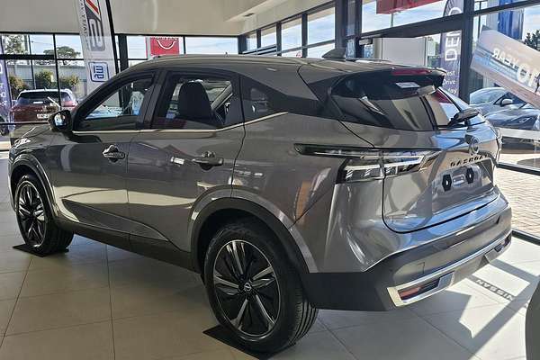 2025 Nissan QASHQAI Ti J12
