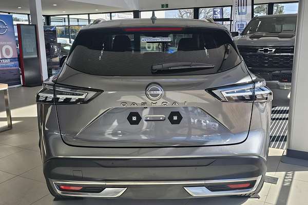 2025 Nissan QASHQAI Ti J12