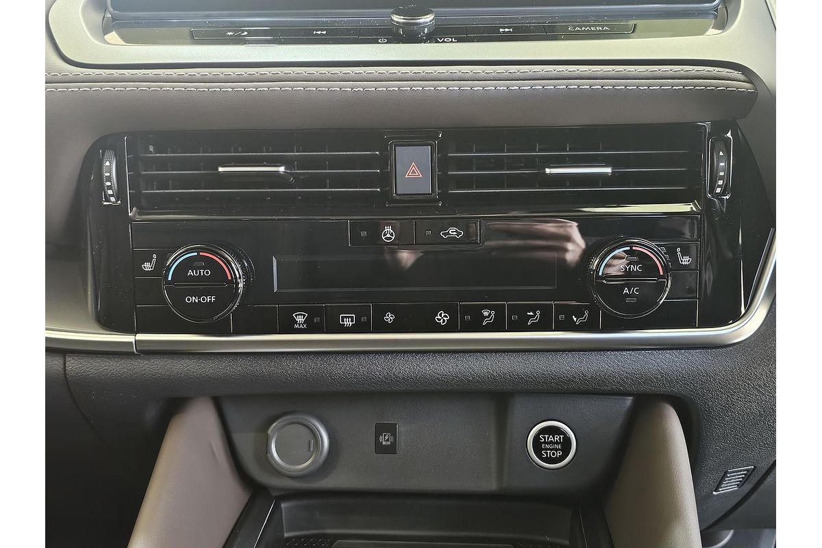 2025 Nissan QASHQAI Ti J12