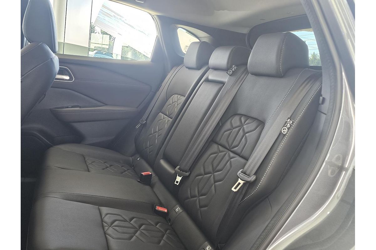 2025 Nissan QASHQAI Ti J12