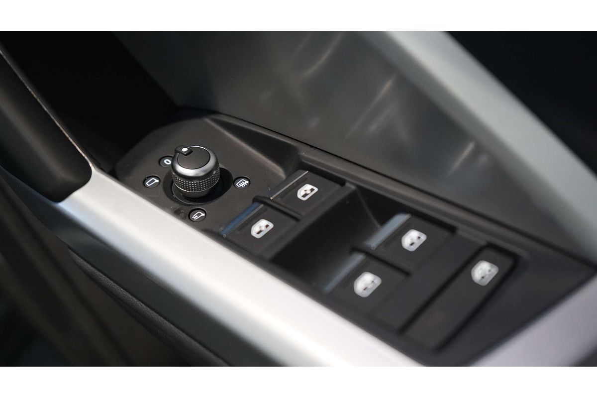 2019 Audi Q3 35 TFSI F3
