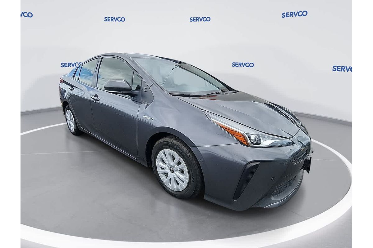 2022 Toyota Prius LE