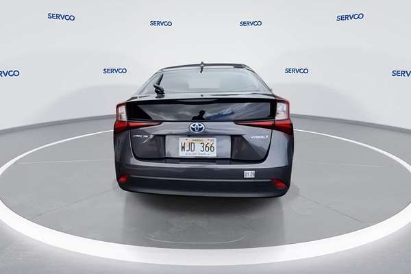 2022 Toyota Prius LE
