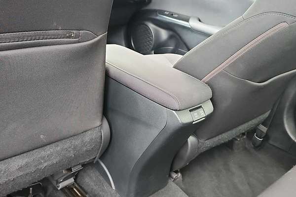 2022 Toyota Prius LE