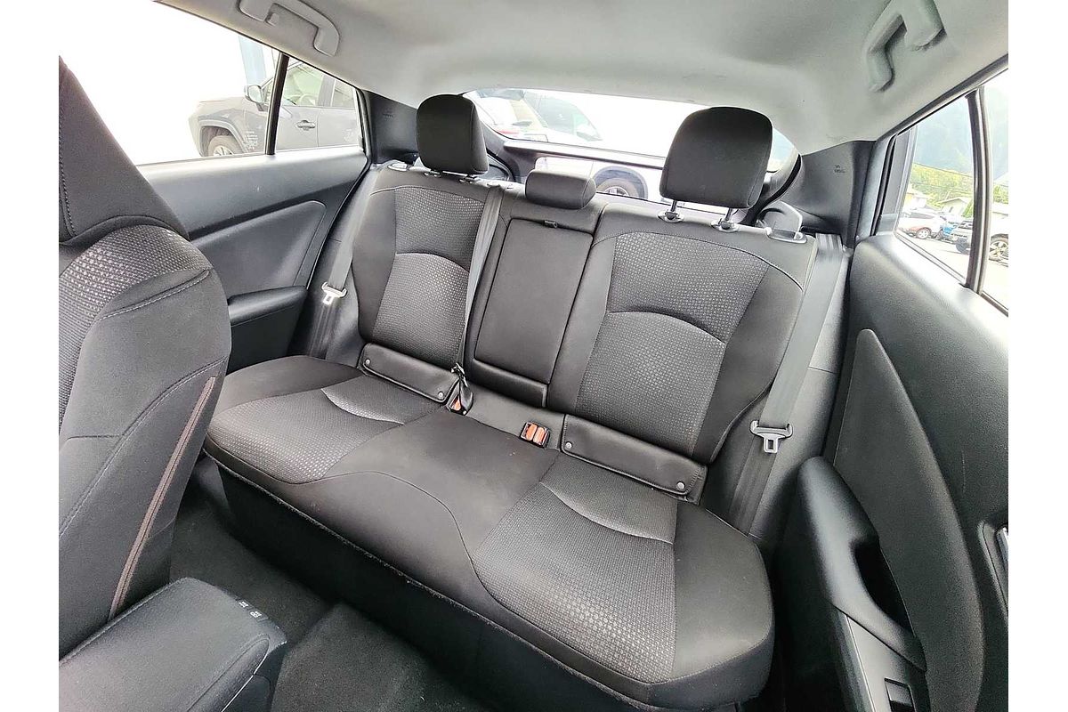 2022 Toyota Prius LE