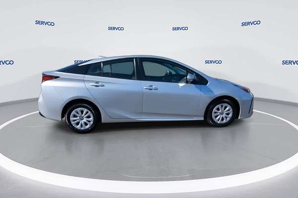 2021 Toyota Prius L Eco