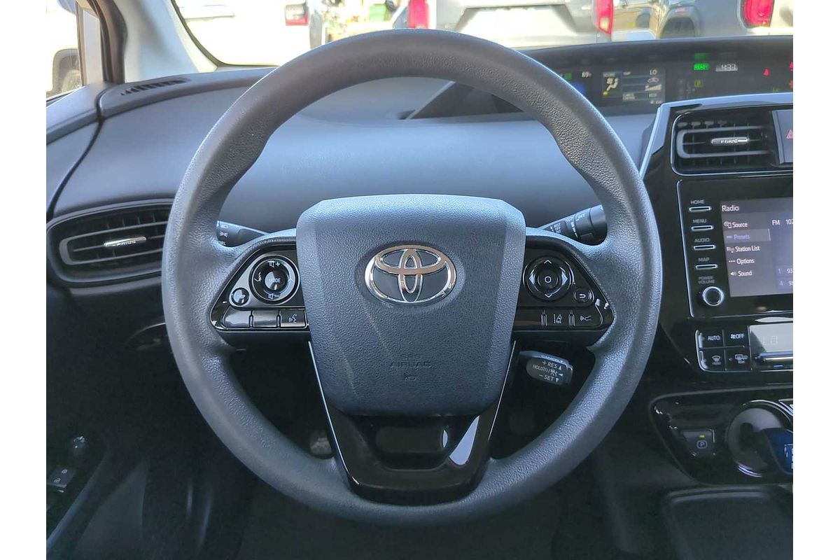 2021 Toyota Prius L Eco