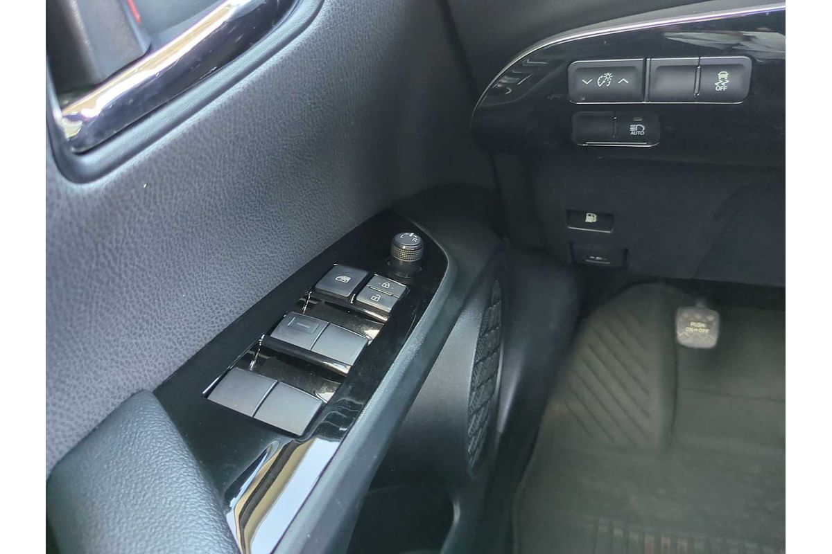 2021 Toyota Prius L Eco