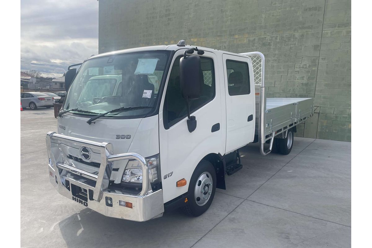 2025 Hino 300 Series 617 4x2