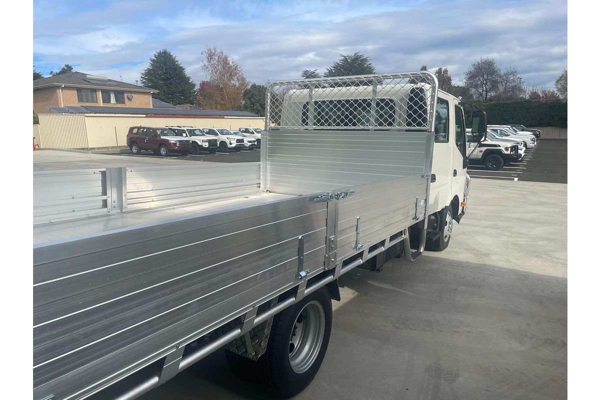2025 Hino 300 Series 617 4x2