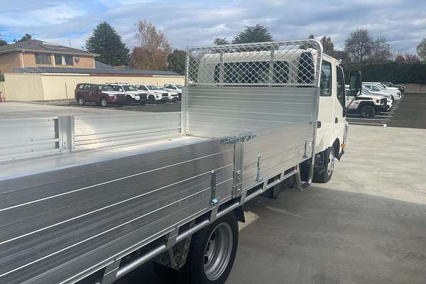 2025 Hino 300 Series 617 4x2