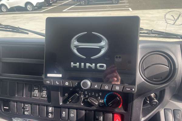 2025 Hino 300 Series 617 4x2