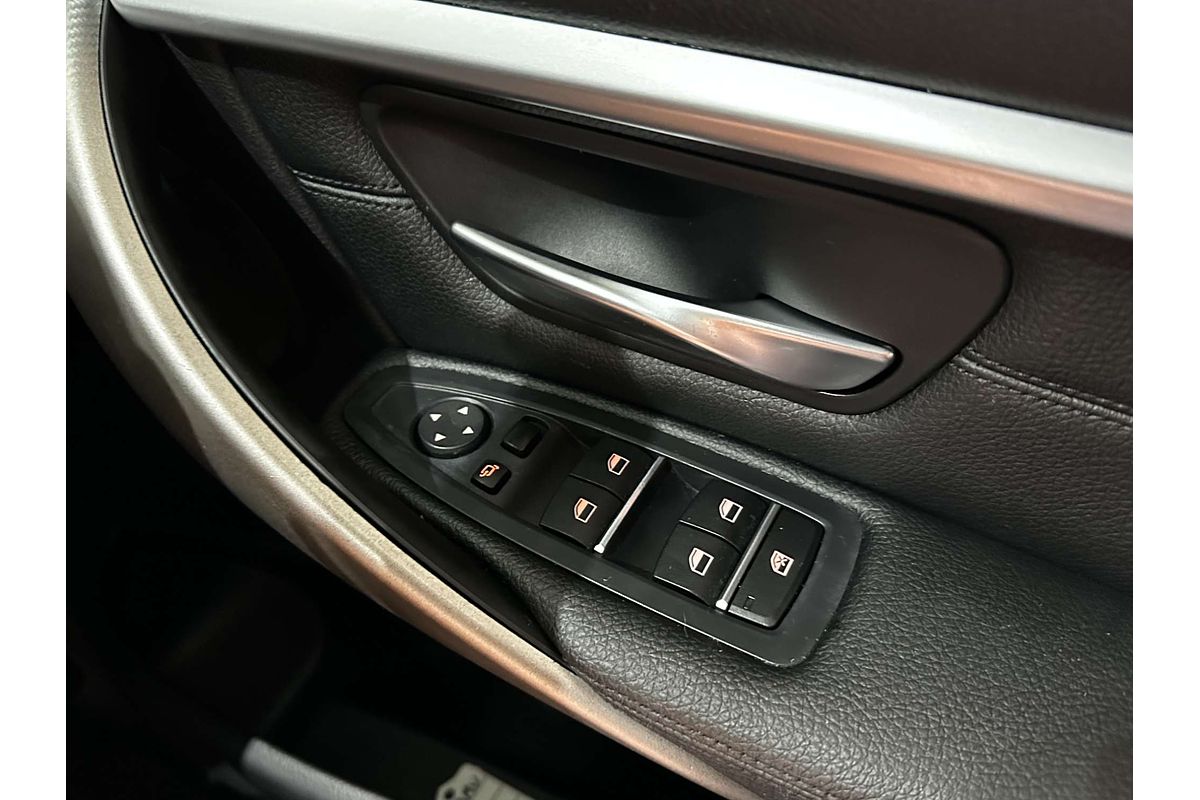 2018 BMW 3 Series 320i M Sport F30 LCI