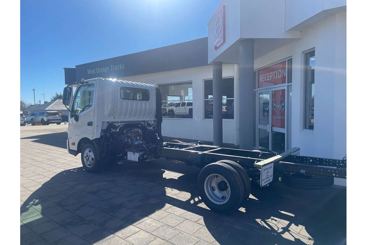 2025 Hino 300 Series 616 4x2