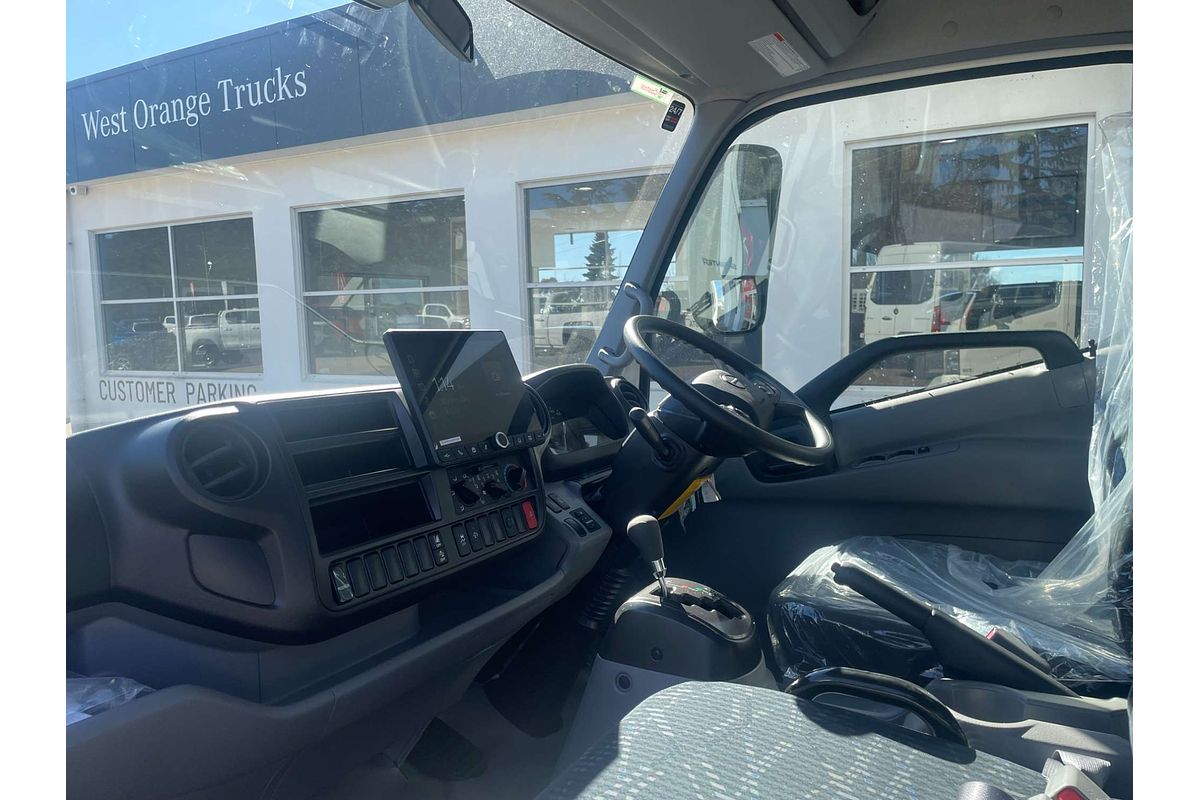 2025 Hino 300 Series 616 4x2