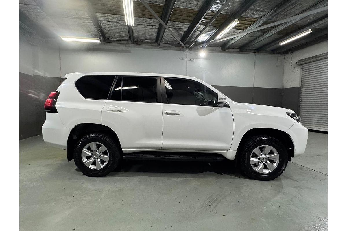 2017 Toyota Landcruiser Prado GXL GDJ150R